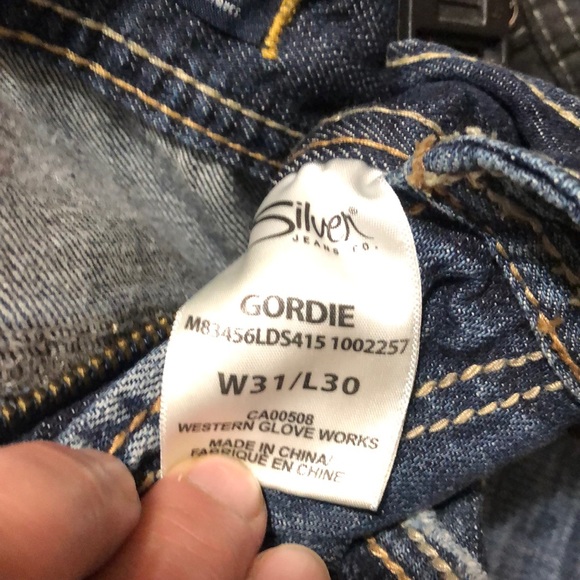 Silver Jeans - Picture 4 of 4